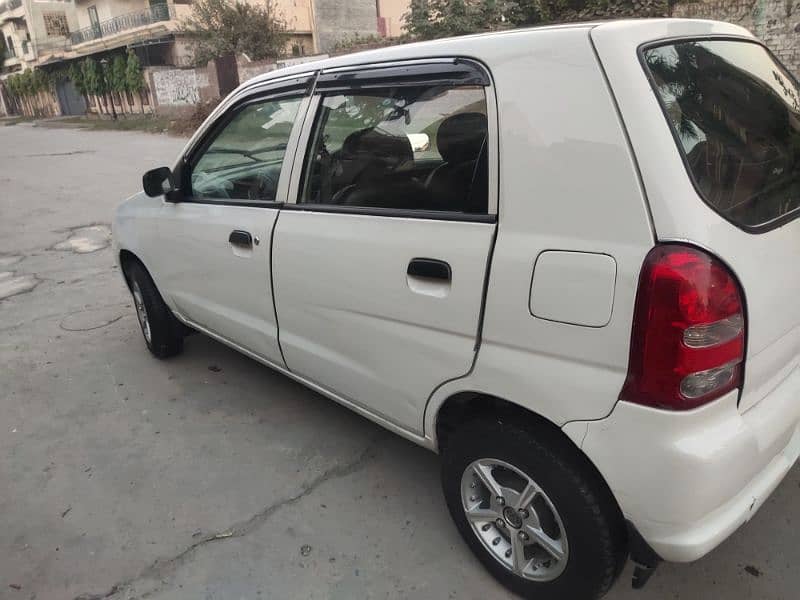 Suzuki Alto 2011 4