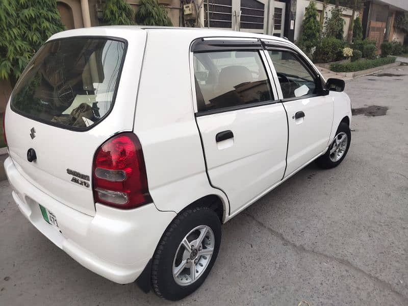 Suzuki Alto 2011 1