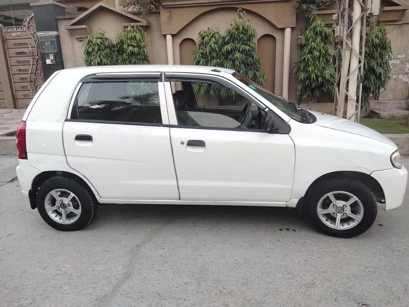 Suzuki Alto 2011 6