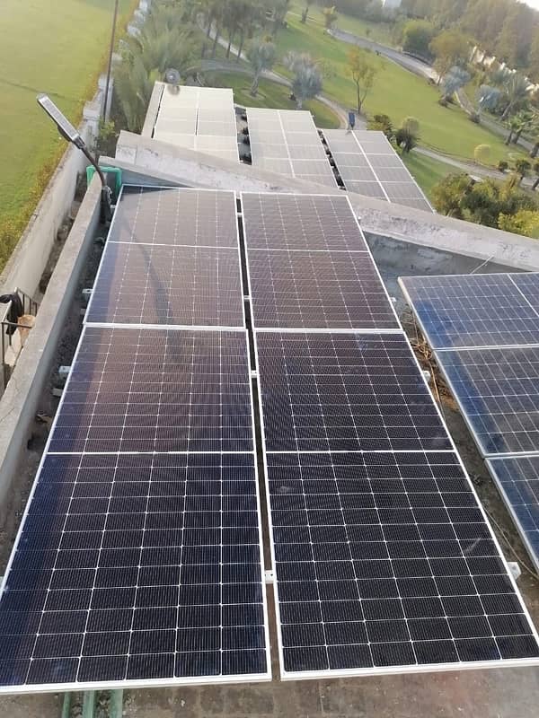 Solar Solutions with complete reliability / on grid / hybrid 9