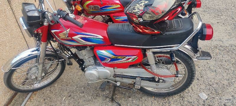 Honda CG125 2022 1