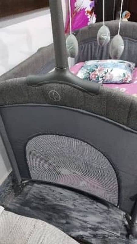 Tinnies Playpen for sale | baby cot | carry cot 3