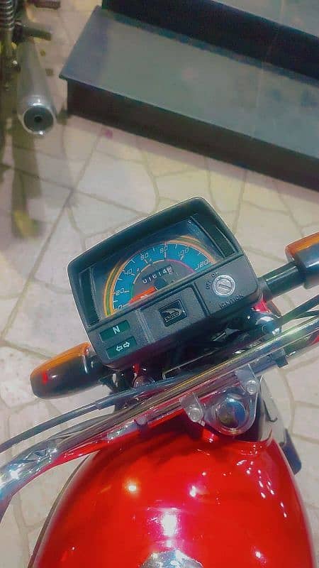 united 70cc 3