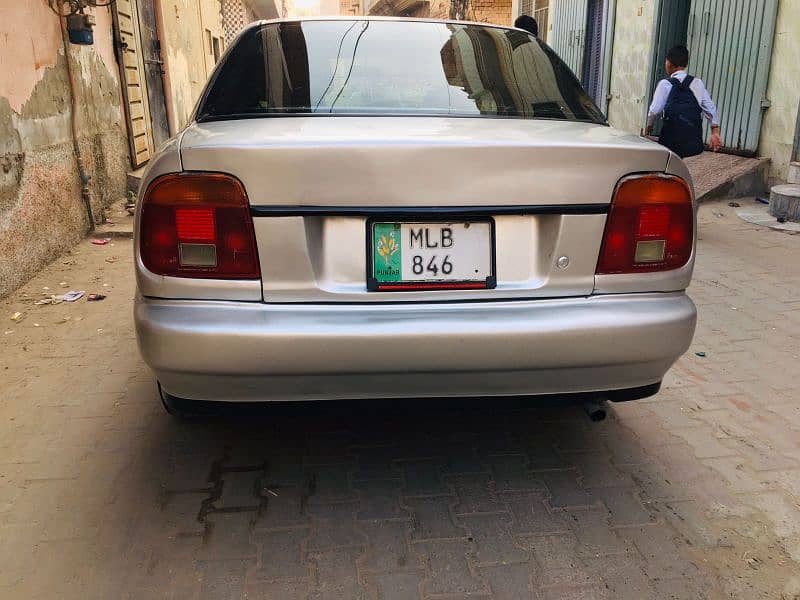 Suzuki Baleno 2003 8