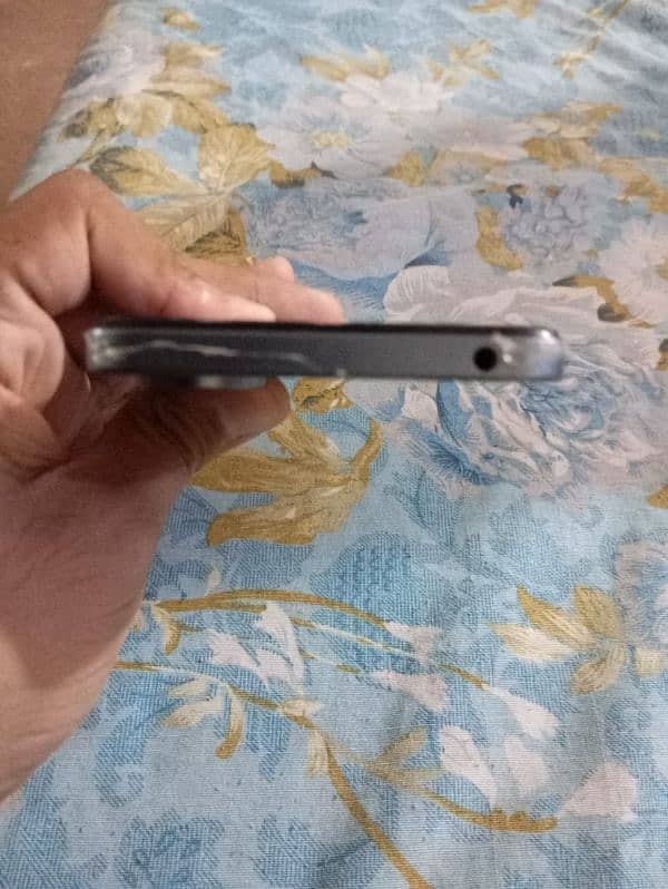 zero catch just brand new . . almost warranty me Hain . . 1