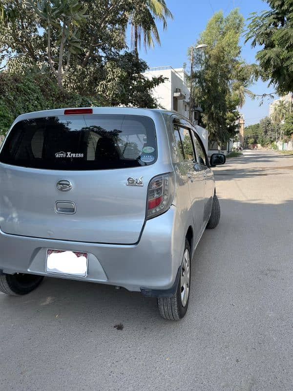 Daihatsu Mira 2015 3