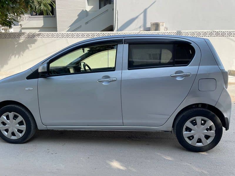 Daihatsu Mira 2015 6