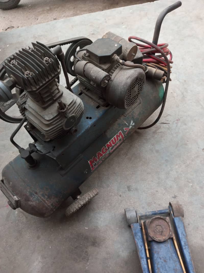 Air Compressor 0