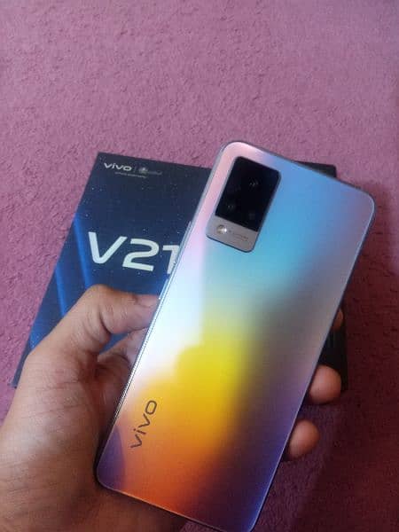 Vivo V21 Mint Condition Phone 1