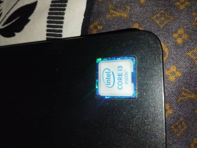 Dell laptop For sale 1