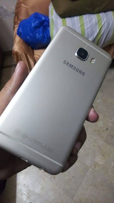 Samsung Galaxy c5 7