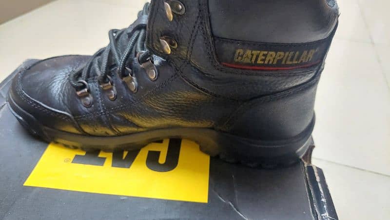 Caterpillar Safety Shoes 7