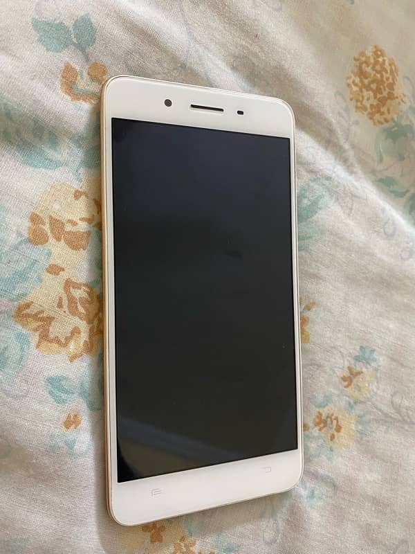 vivo y55A 4/64 0