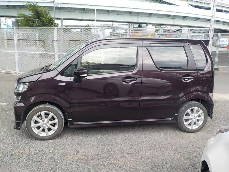 Suzuki Wagon R FZ Hybrid 2021 4