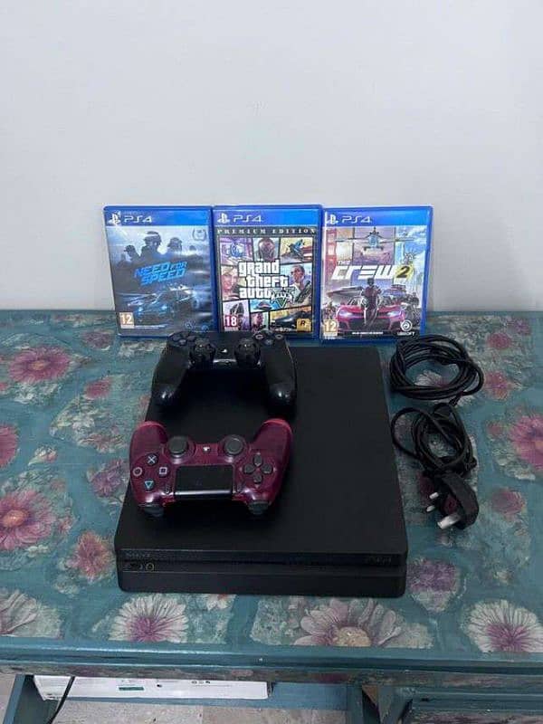 Playstation 4 BRAND new 1