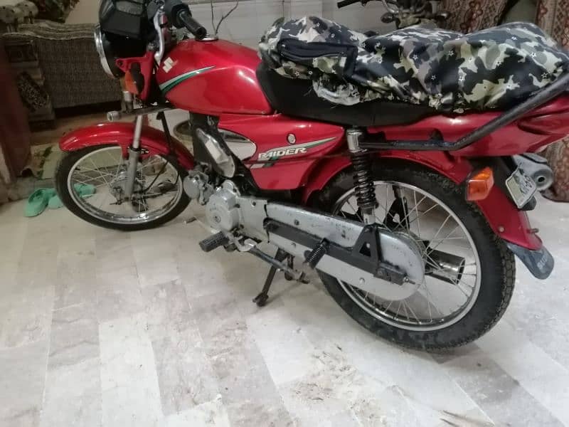 Suzuki 110 raider 2013 model exellent condition 0