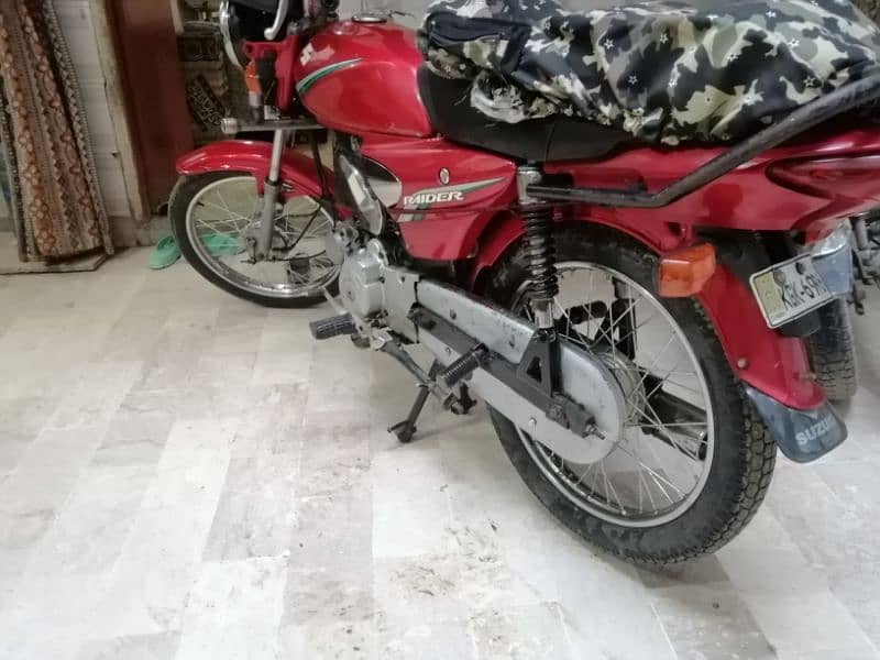 Suzuki 110 raider 2013 model exellent condition 1