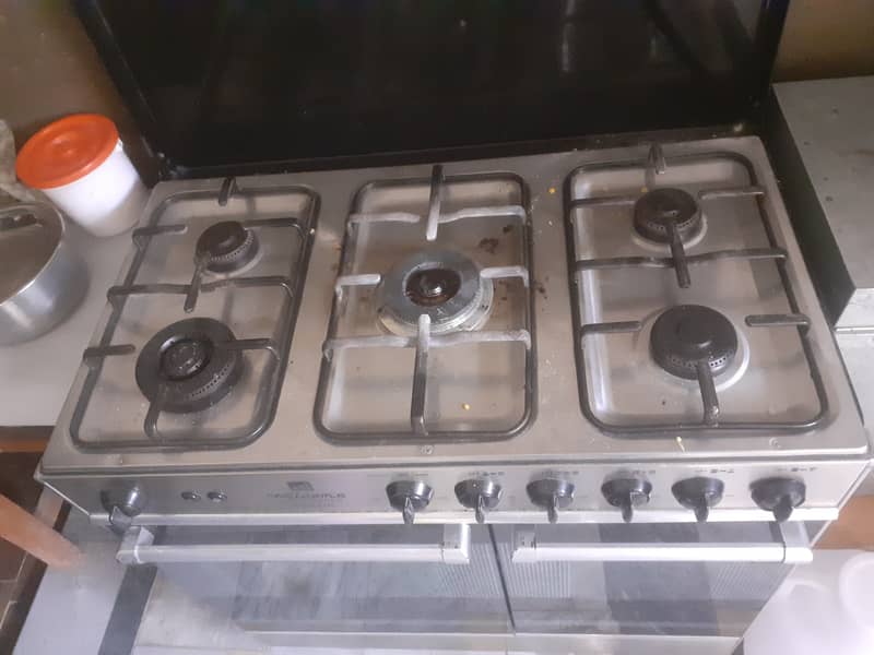 Electric Cooking Range 1