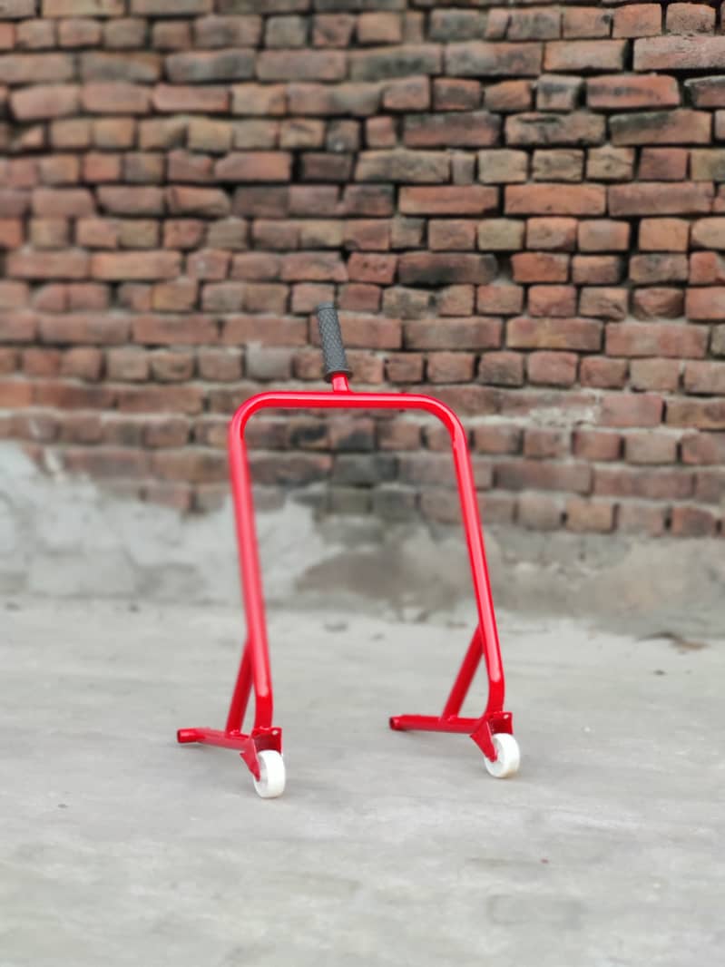 Paddock stand universal 3