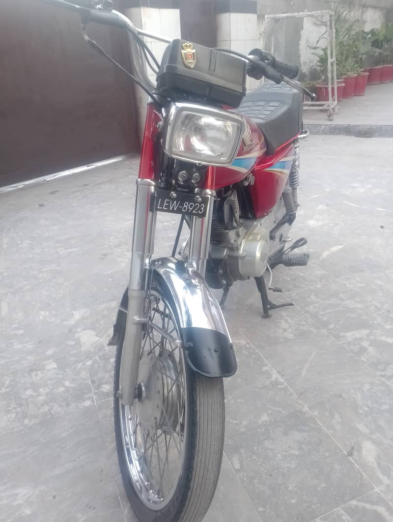 Honda CG 125 2010 10