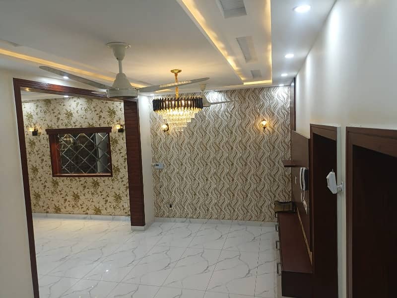 5 Marla Brand New Modern Elevation Luxury House Available For Sale In Bahria Town Lahore. 10