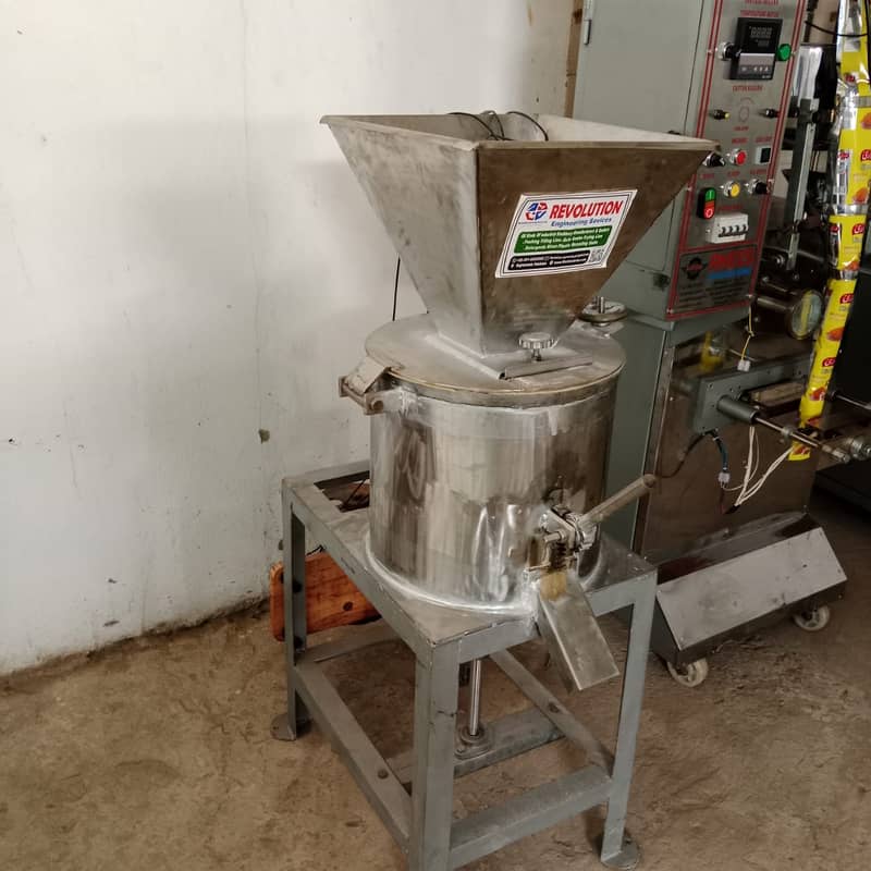 Mirch Masala Haldi Grinding and Packing Machine comercial 3