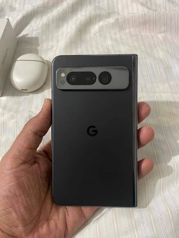 Google Pixel Fold 12/256 1