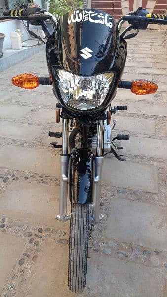 zero meter condition karachi registered bike. . . . Transfer Must 5