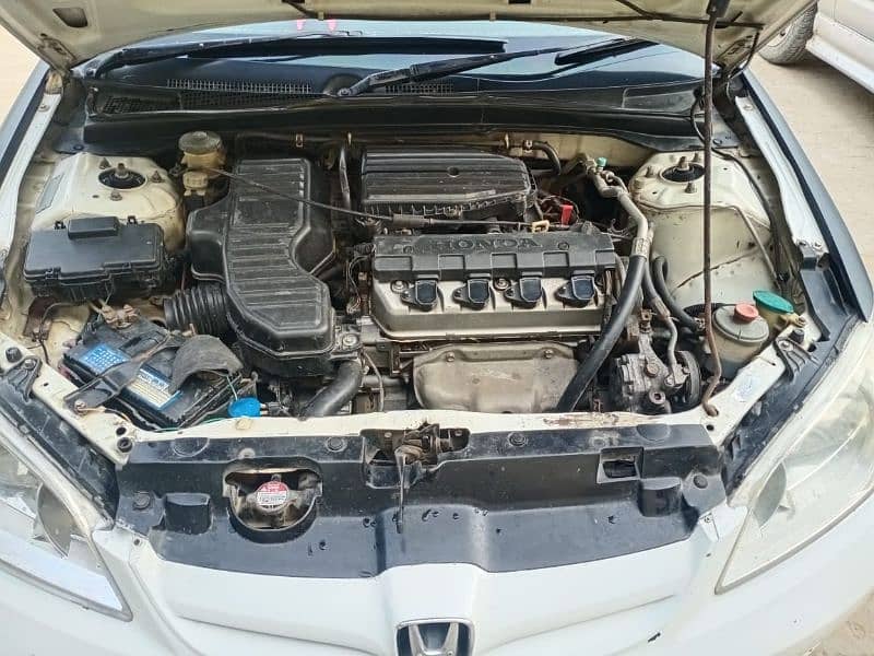 Honda Civic EXi 2004 6