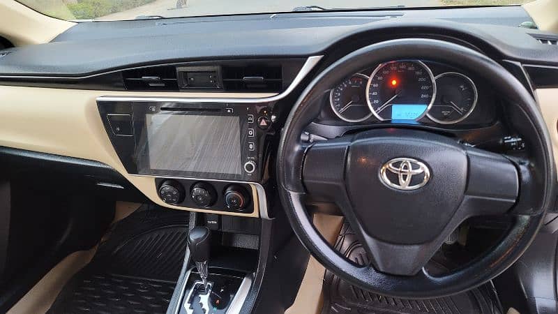 Toyota Corolla XLI Automatic 10