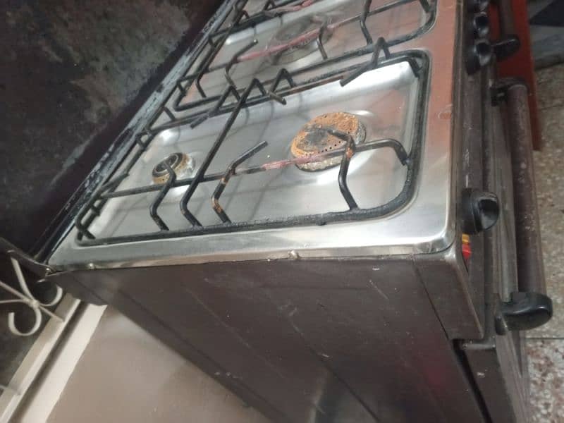 Gas oven 4