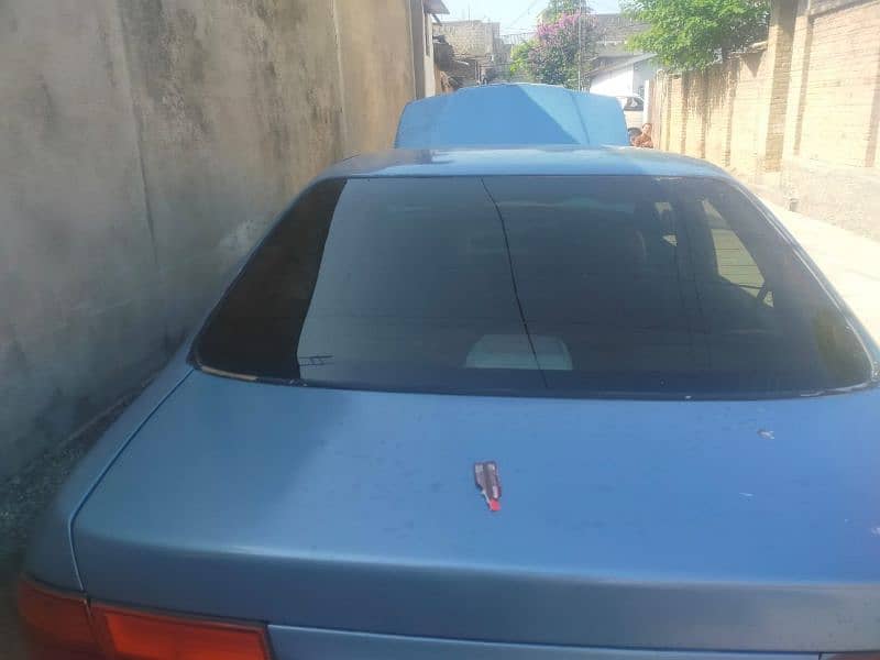 Nissan Sunny 2000 Automatic 6