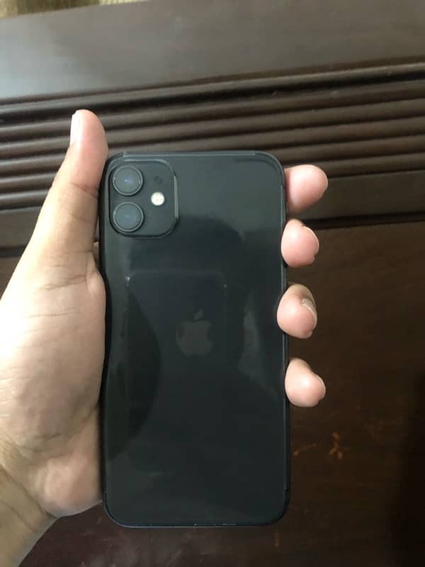 IPhone 11 64 GB 3