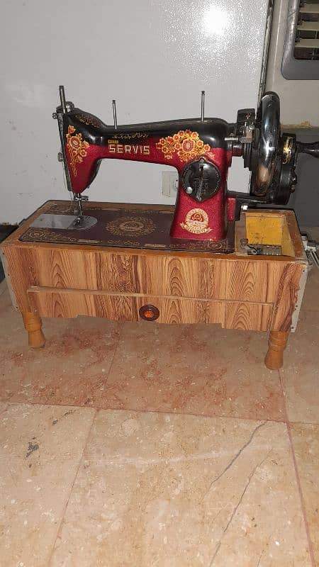 Sewing Machine For Sale 10/10 2