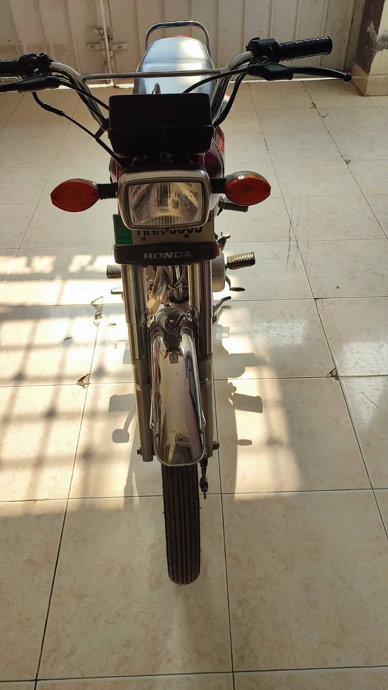 Honda 125 in New condition 3