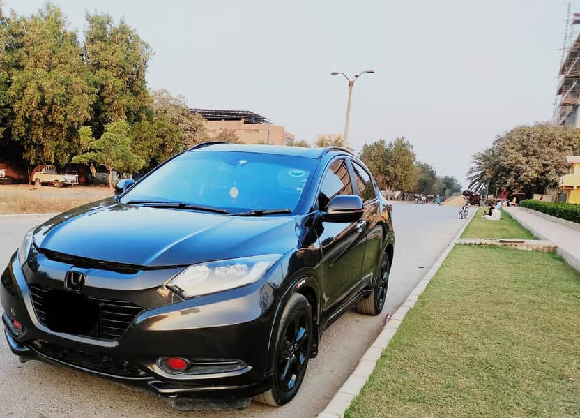 Honda Vezel 2016 Model 4