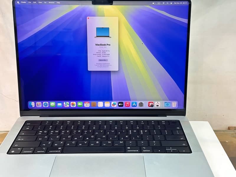 10/10 Macbook Pro 14 inch m1 16 gb + 512 gb 1