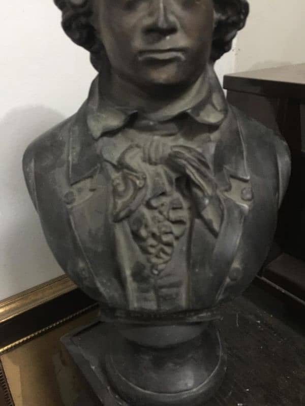 Antique statue bronze Beethoven 4