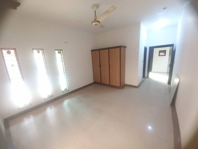 10 Marla house for sale available in Valencia Housing Society Lahore 20