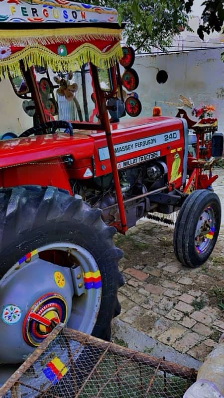 Tractor 240 urgent for sale model 11 4