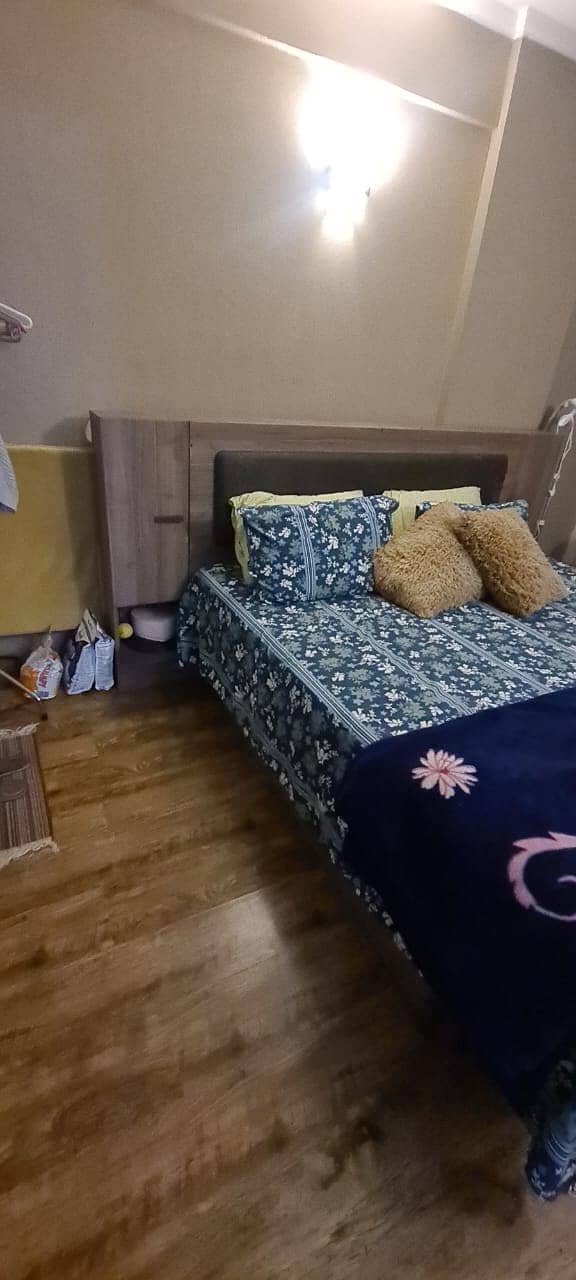 King Size bed with 2 mattresses for sale| Bed | Mattress | 1