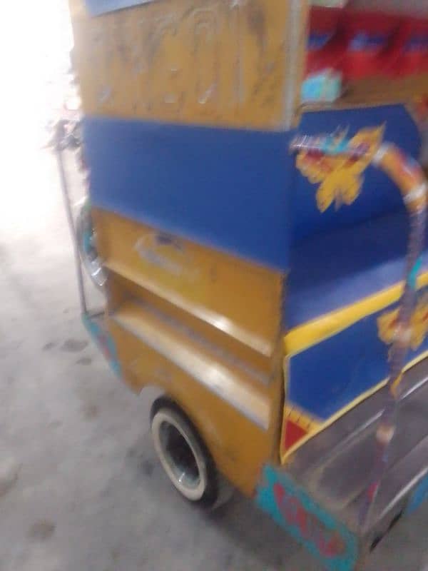 United Riksha 100cc,, for seal rabta no,,03414289599 3