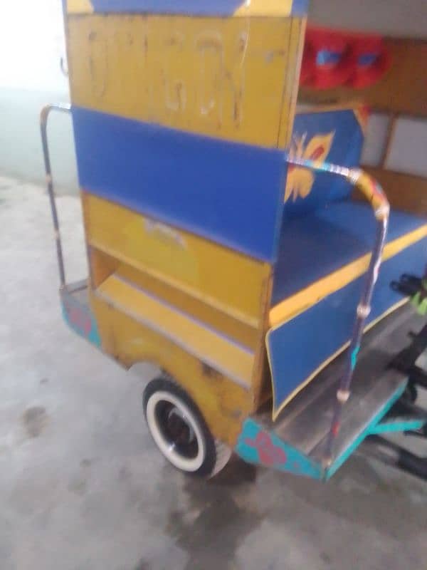 United Riksha 100cc,, for seal rabta no,,03414289599 5