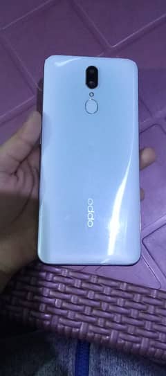 OPPO F11