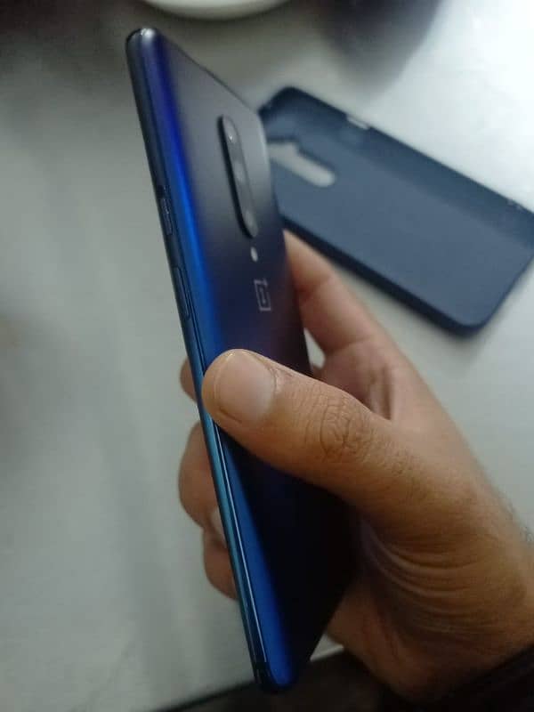 one plus 7 pro 6