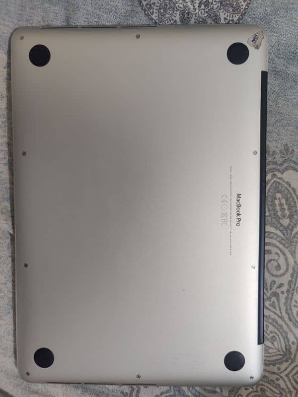 MacBook pro 2015 3