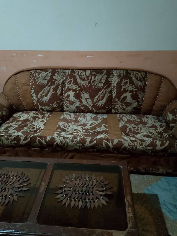 sofa Set 5 Seater Rs. 17000, Banaras Colony. Rawalpindi 1