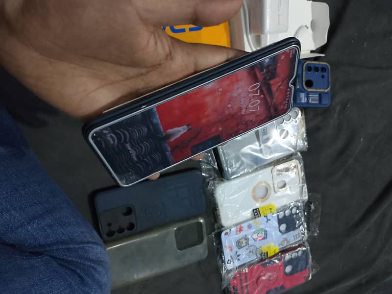 Tecno spark 8c 3+1  4gb ram 64 gb rom 10