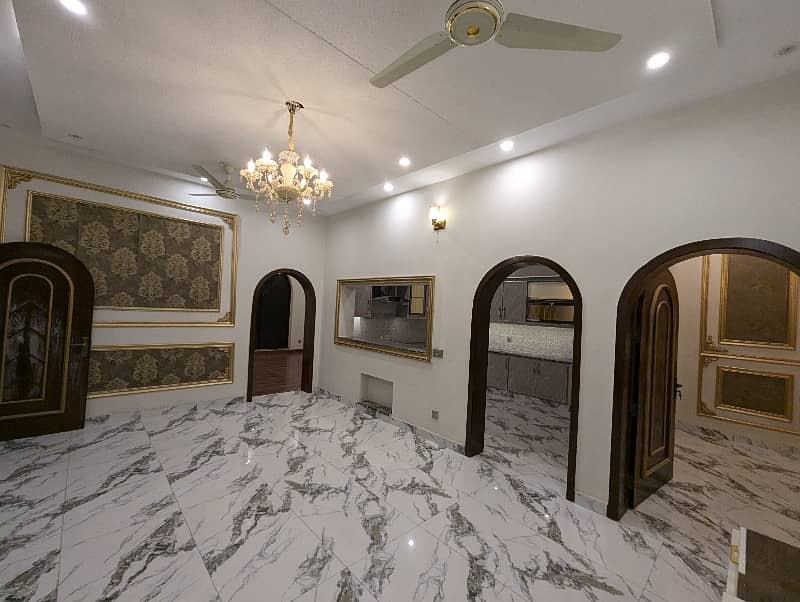 10 Marla Brand New type luxury stylish Spanish style renovated house available for sale in Iqbal town Lahore by Fast property services 1