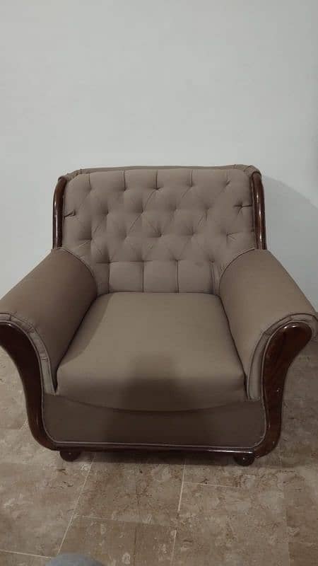 5 SEATER SOFA SET FOR SALE 1